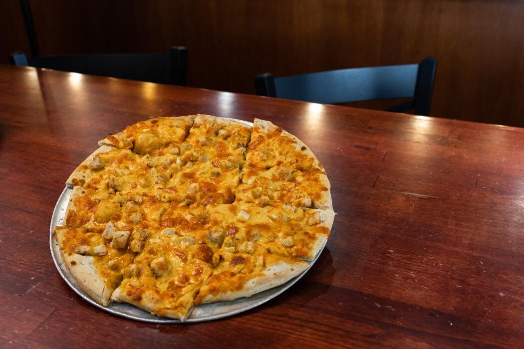 Images Boss' Pizza and Chicken Sports Bar Yankton