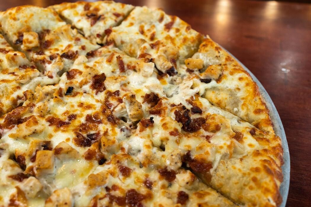 Images Boss' Pizza and Chicken Sports Bar Yankton