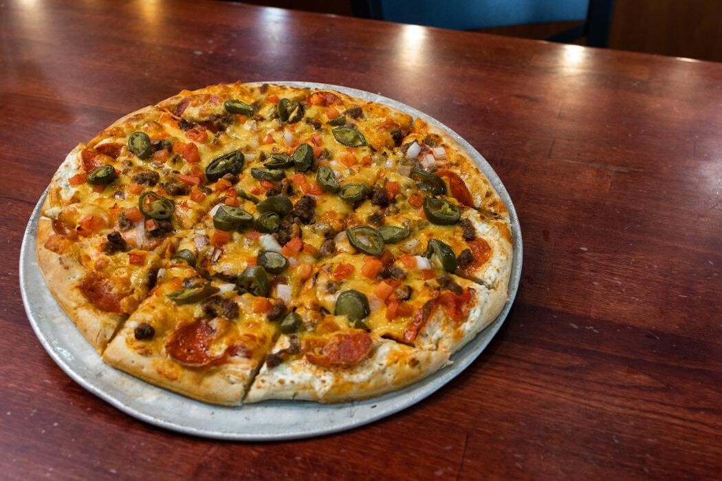 Images Boss' Pizza and Chicken Sports Bar Yankton