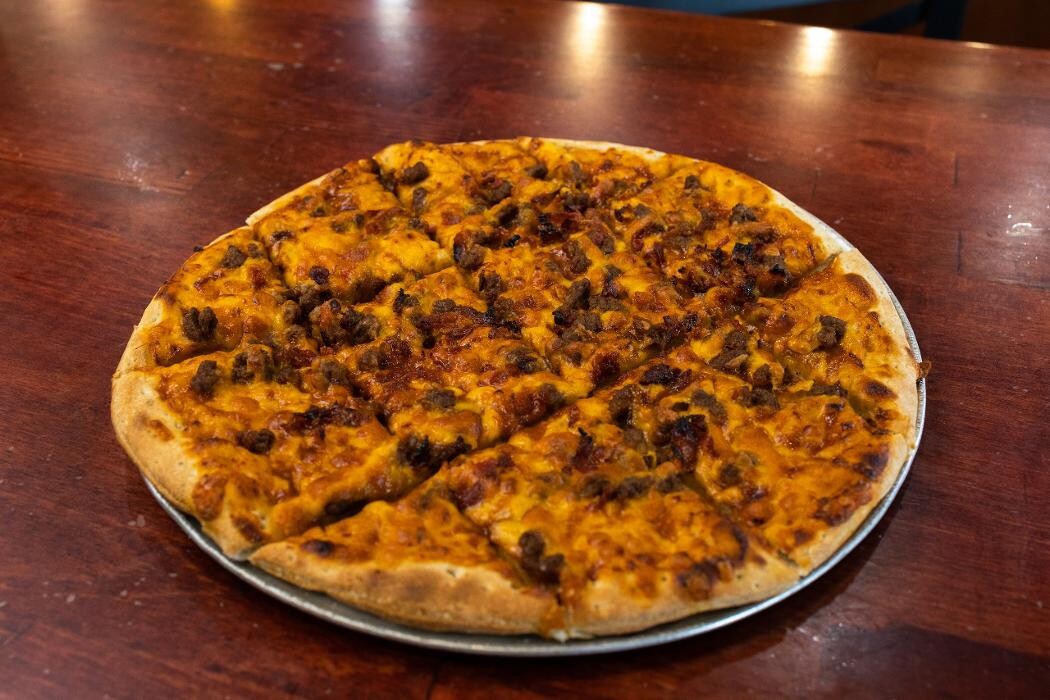 Images Boss' Pizza and Chicken Sports Bar Yankton