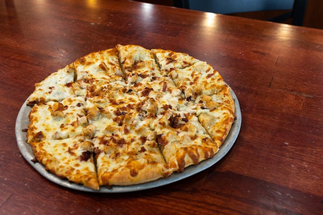 Images Boss' Pizza and Chicken Sports Bar Yankton