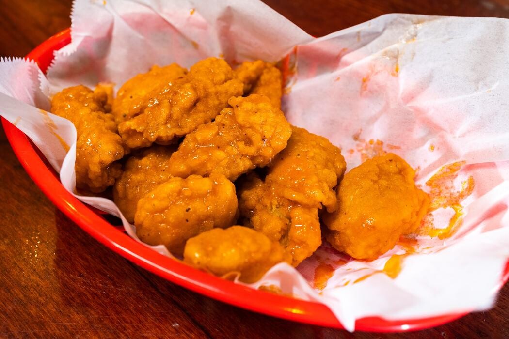Images Boss' Pizza and Chicken Sports Bar Yankton