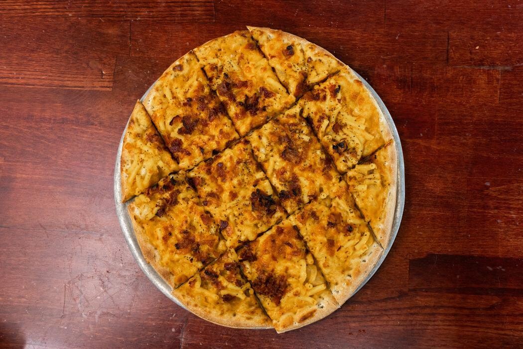 Images Boss' Pizza and Chicken Sports Bar Yankton