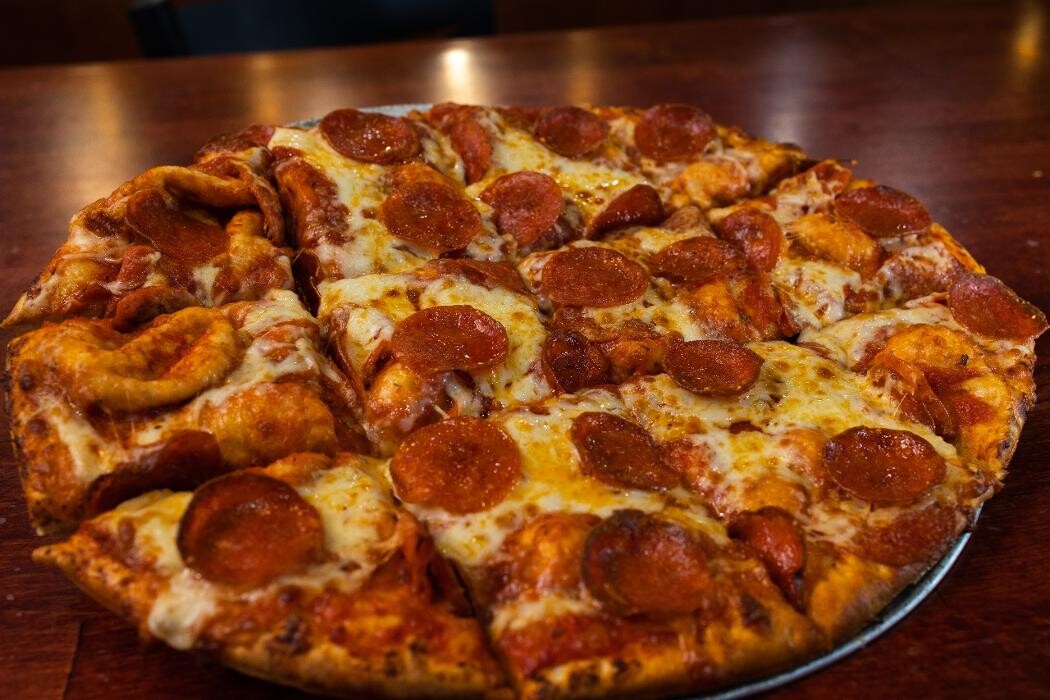 Images Boss' Pizza and Chicken Sports Bar Yankton