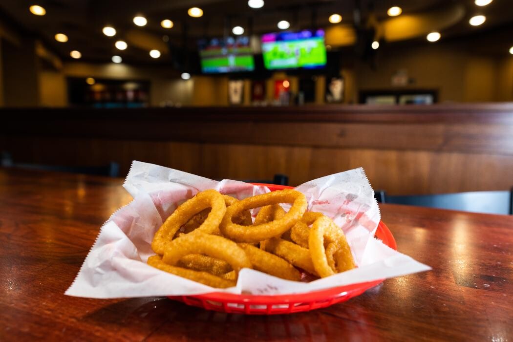 Images Boss' Pizza and Chicken Sports Bar Yankton