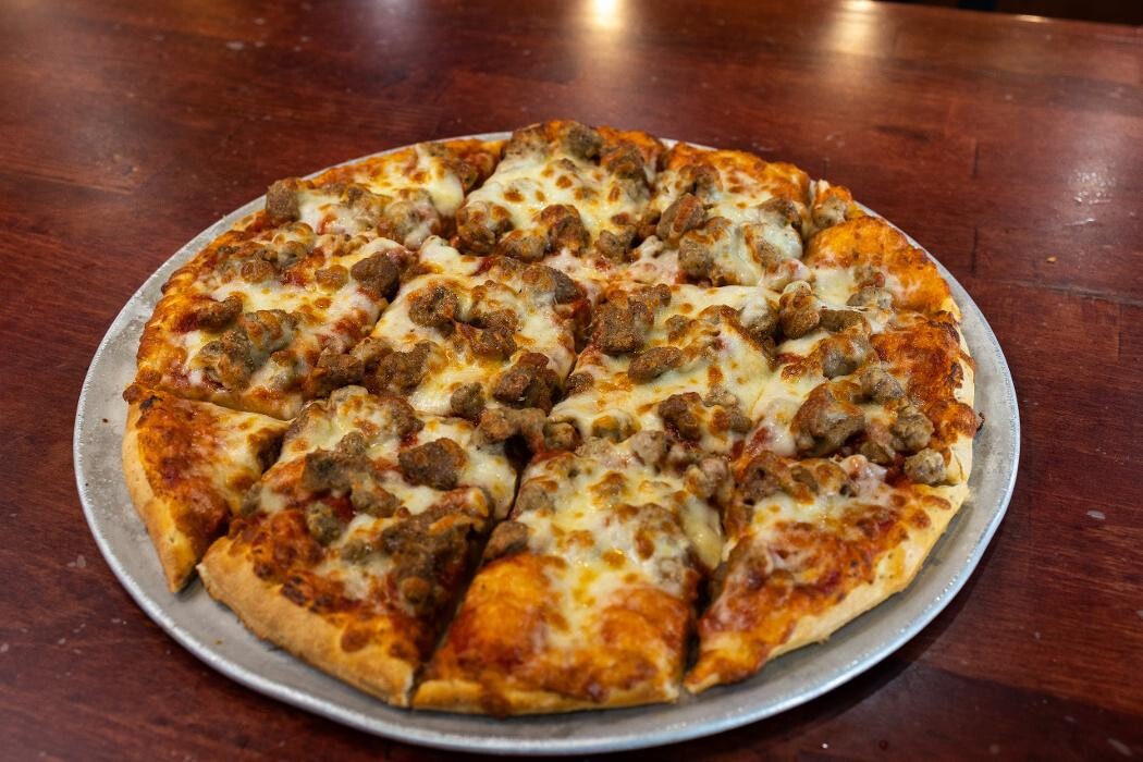 Images Boss' Pizza and Chicken Sports Bar Yankton