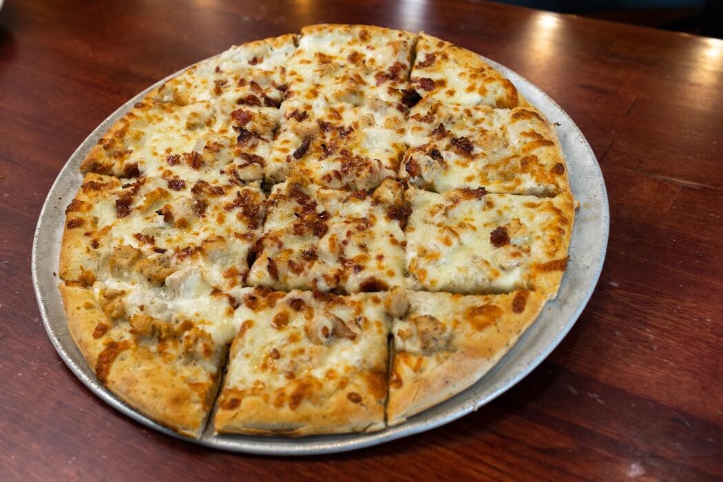 Images Boss' Pizza and Chicken Sports Bar Yankton