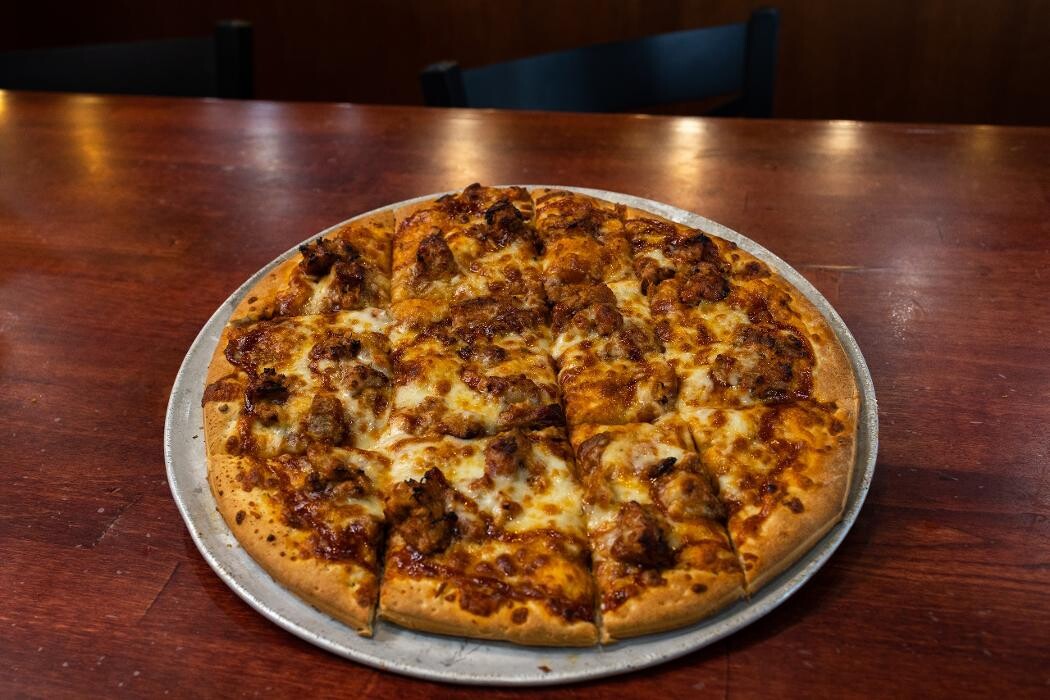 Images Boss' Pizza and Chicken Sports Bar Yankton