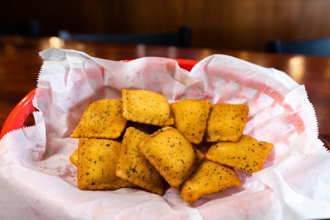 Images Boss' Pizza and Chicken Sports Bar Yankton