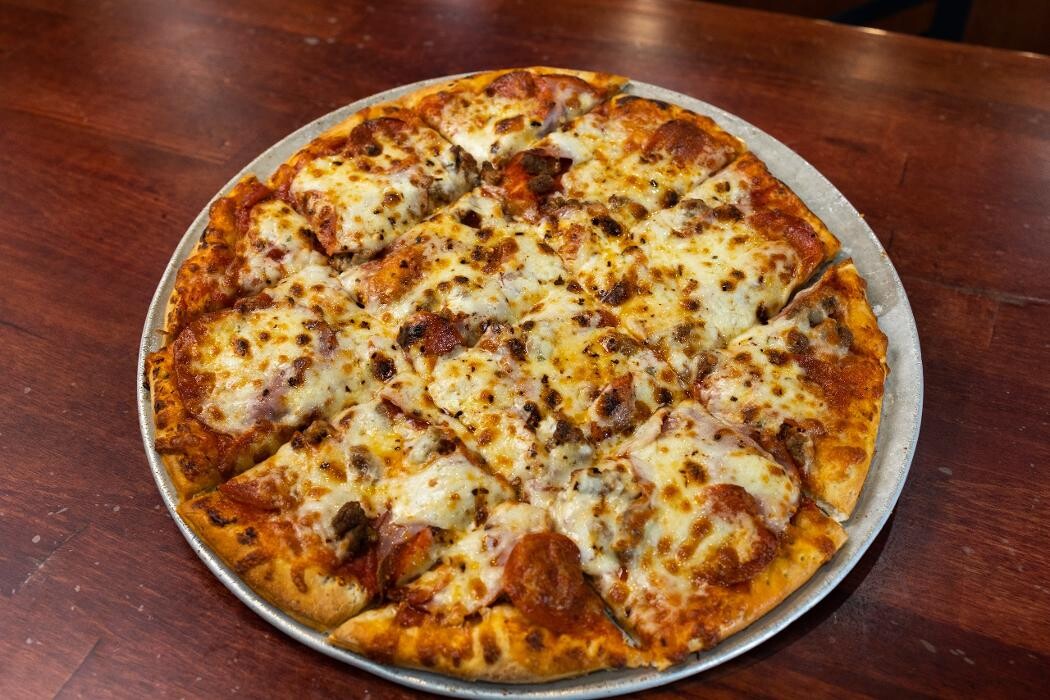 Images Boss' Pizza and Chicken Sports Bar Yankton