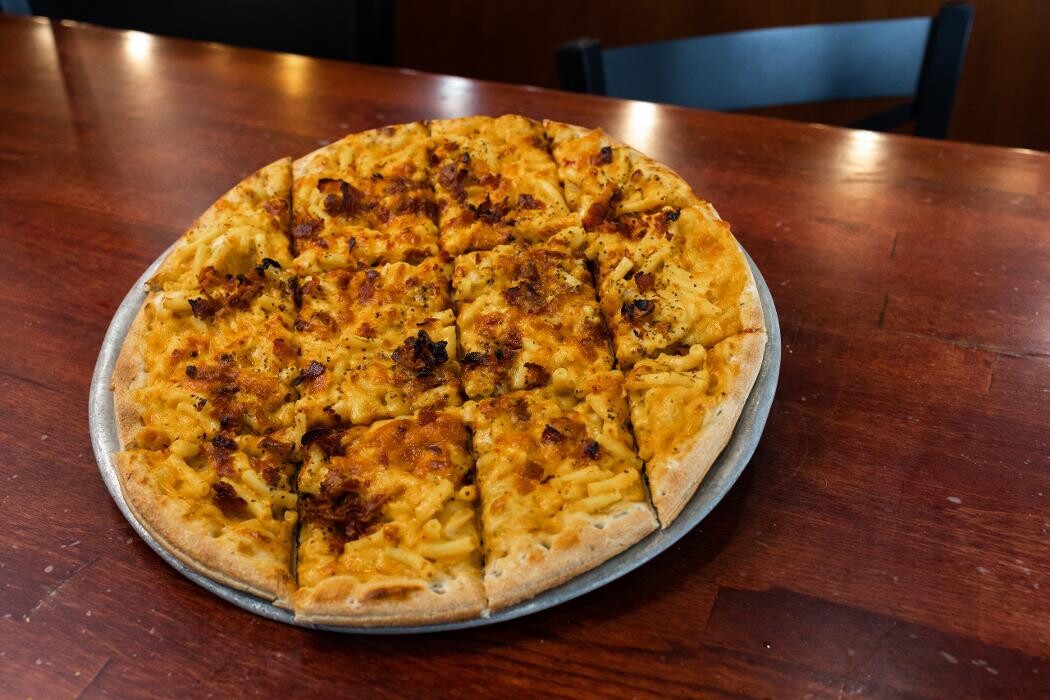 Images Boss' Pizza and Chicken Sports Bar Yankton