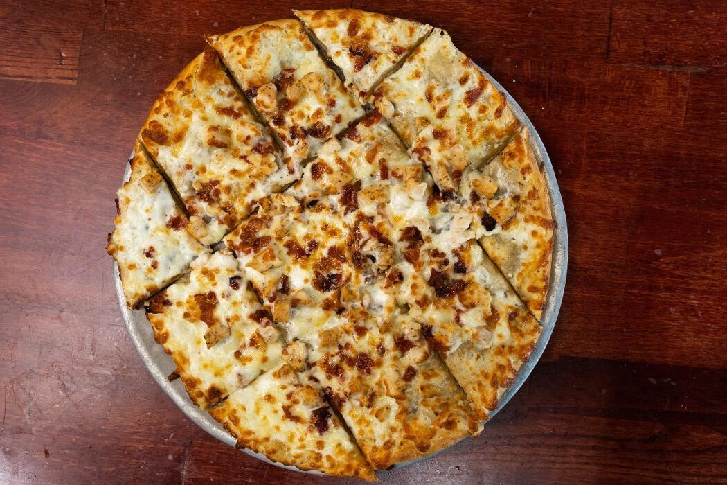 Images Boss' Pizza and Chicken Sports Bar Yankton