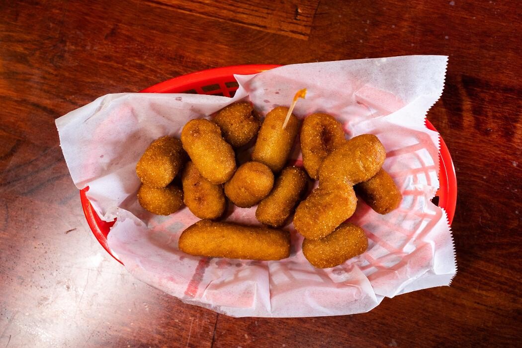 Images Boss' Pizza and Chicken Sports Bar Yankton