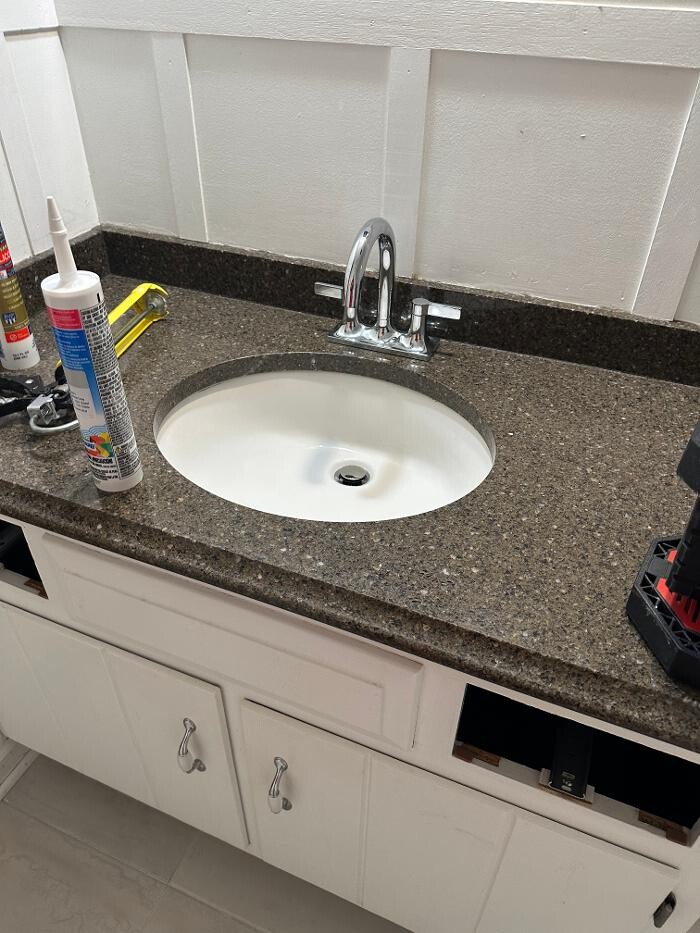 Images A.E. Tile & Flooring Inc