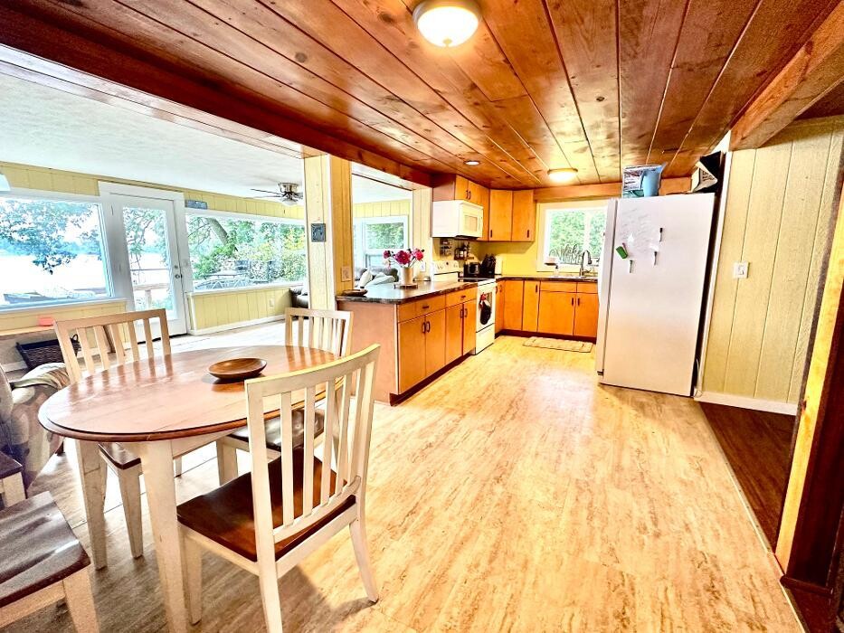 Images Sunrise Haven Cottage