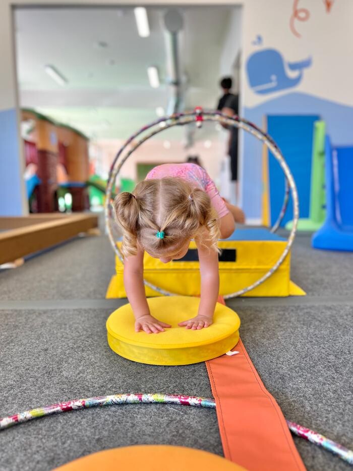 Images Little Whale Tumble School