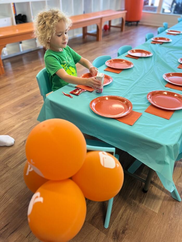 Images Little Whale Tumble School