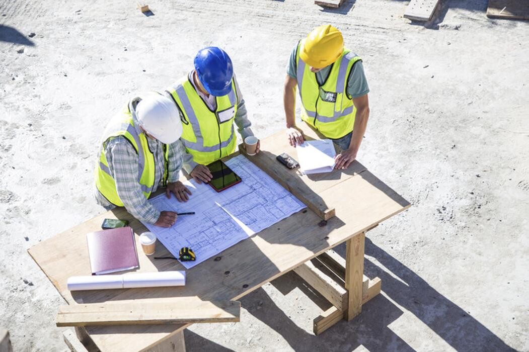 Images HardHat Consulting Solutions