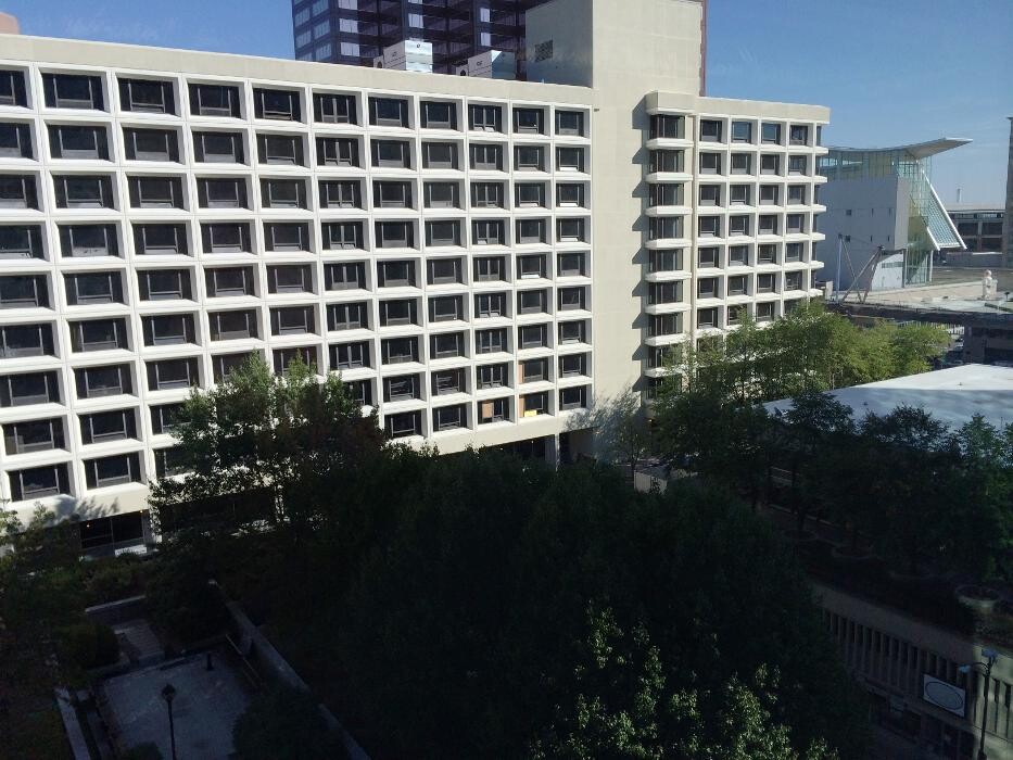 Images Spectra Plaza