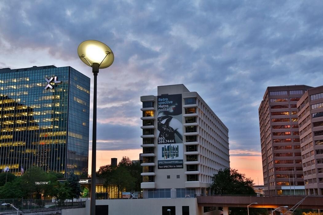 Images Spectra Plaza