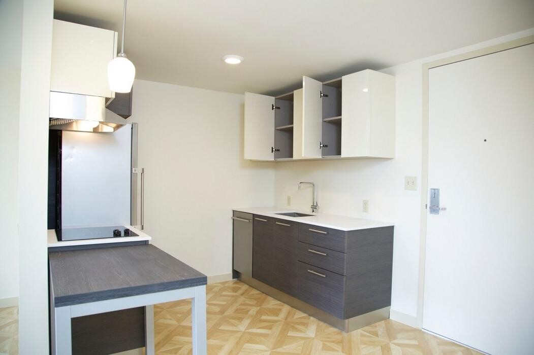 Images Spectra Plaza