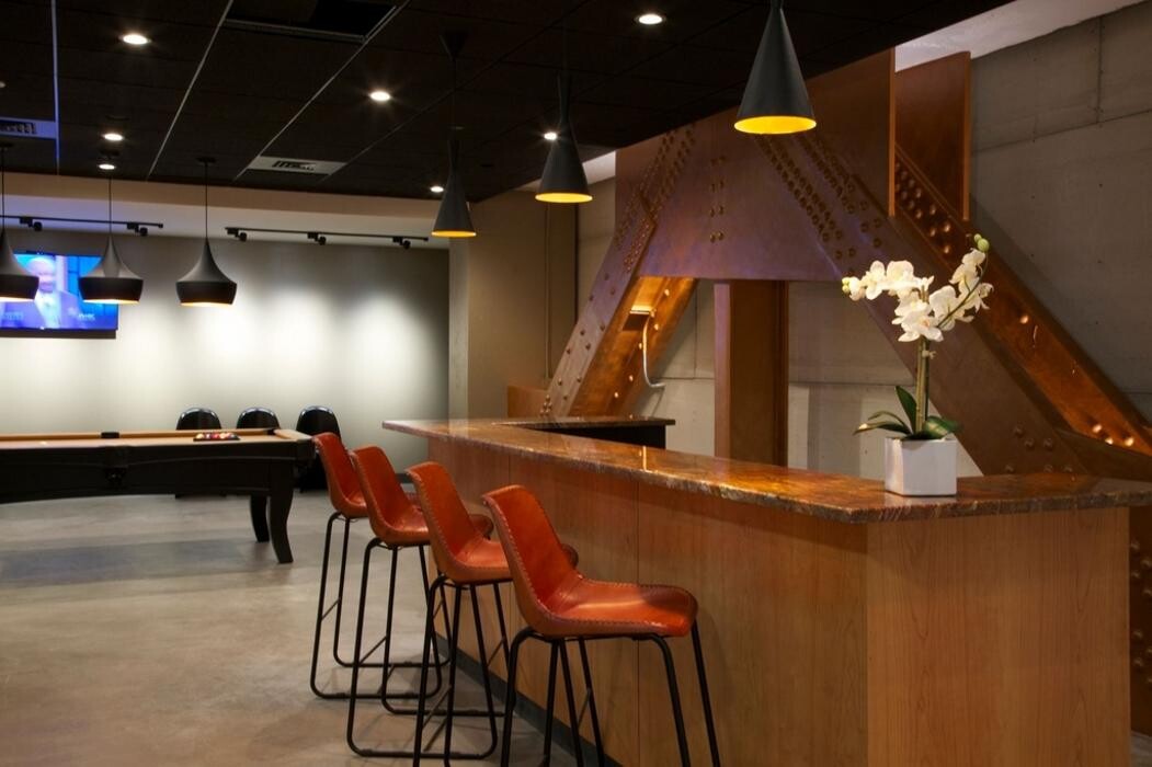 Images Spectra Plaza