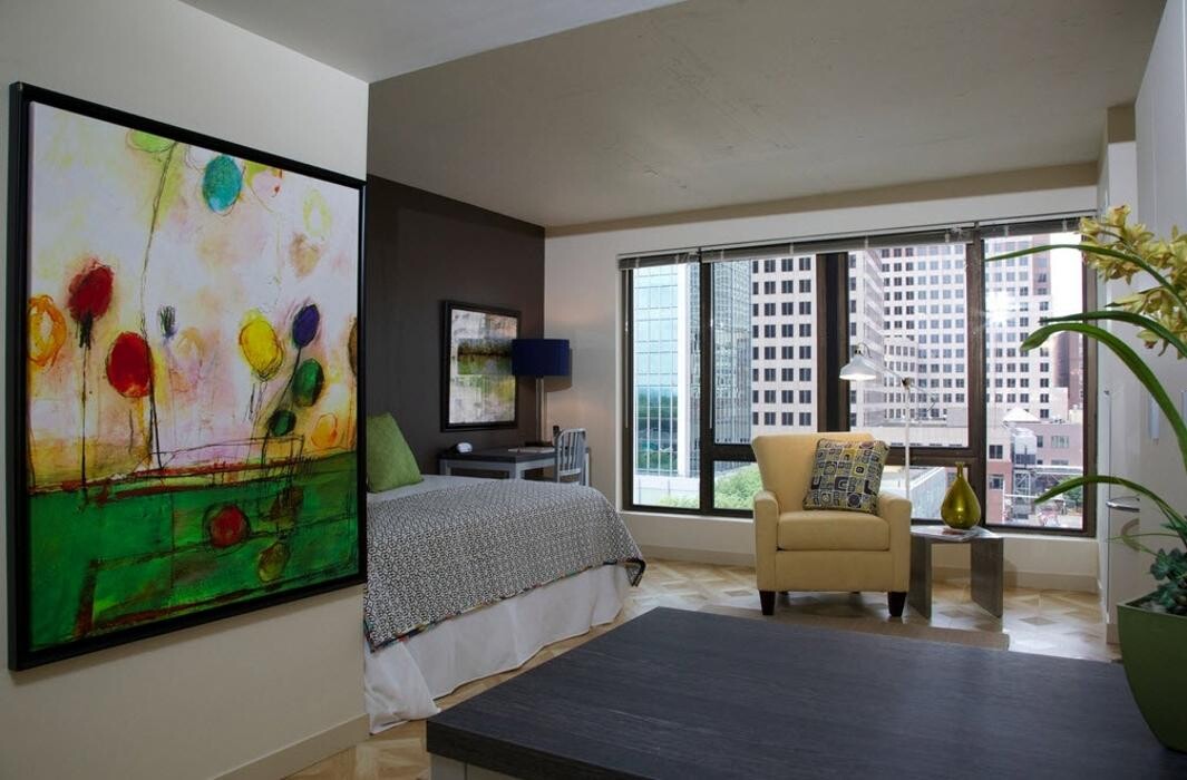 Images Spectra Plaza