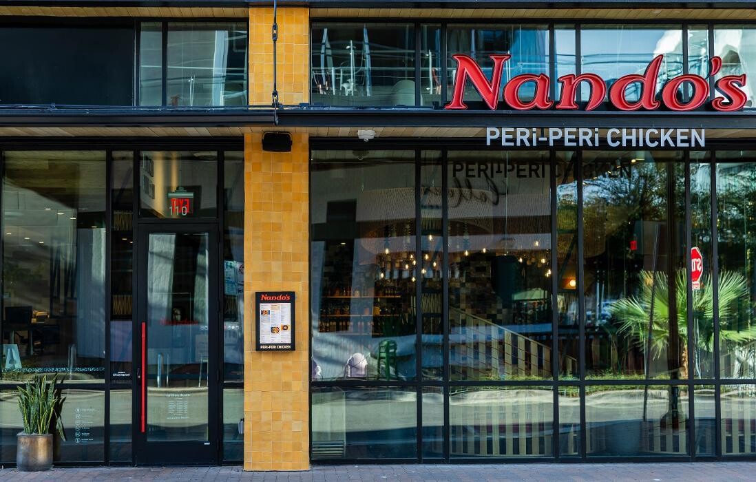 Images Nando's PERi-PERi