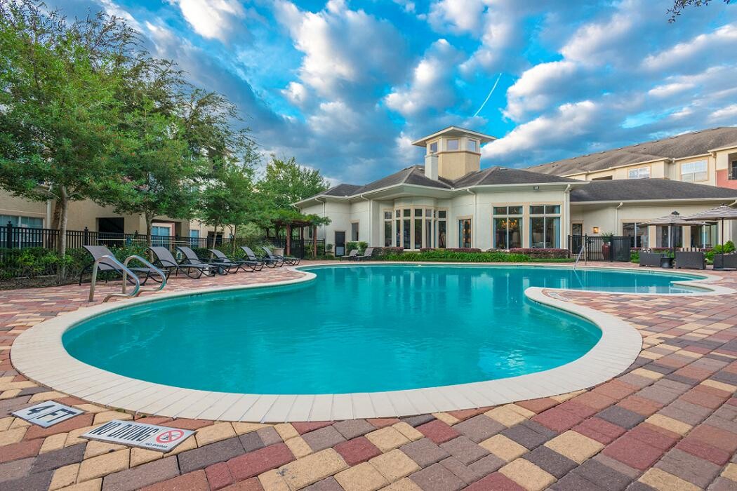Images Oasis at Piney Point
