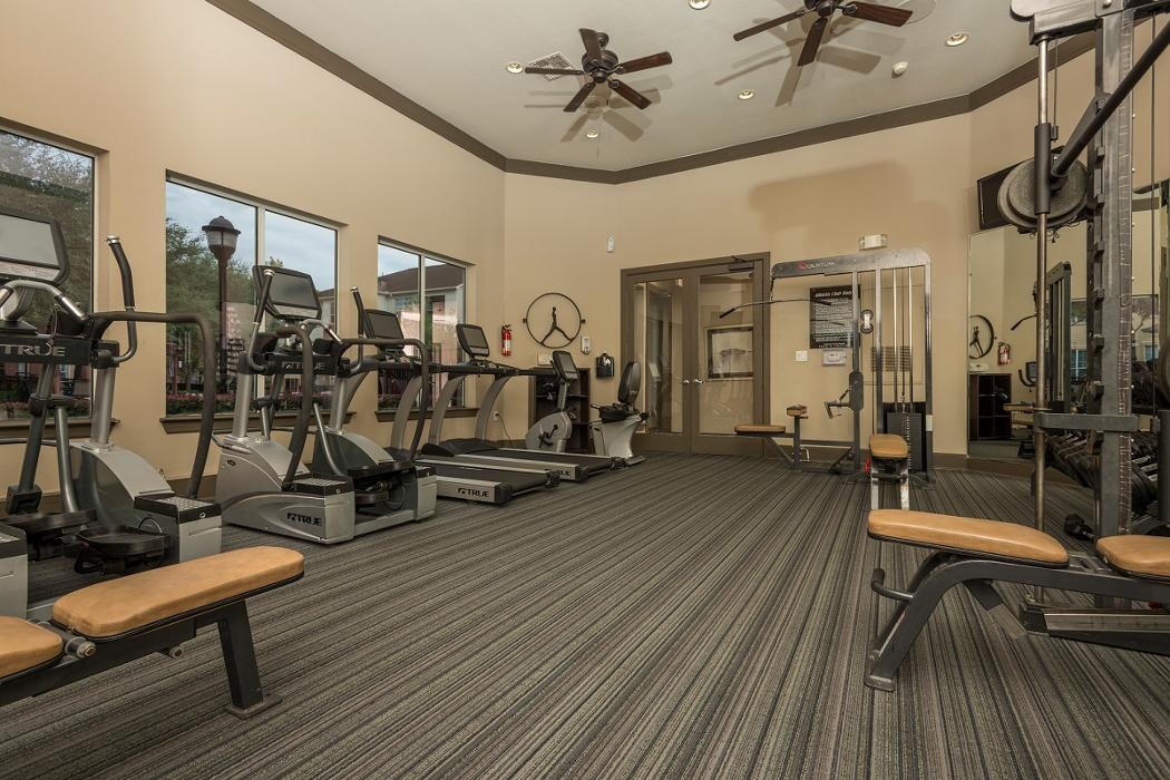 Images Oasis at Piney Point