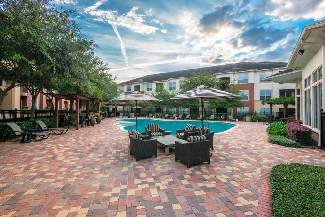 Images Oasis at Piney Point