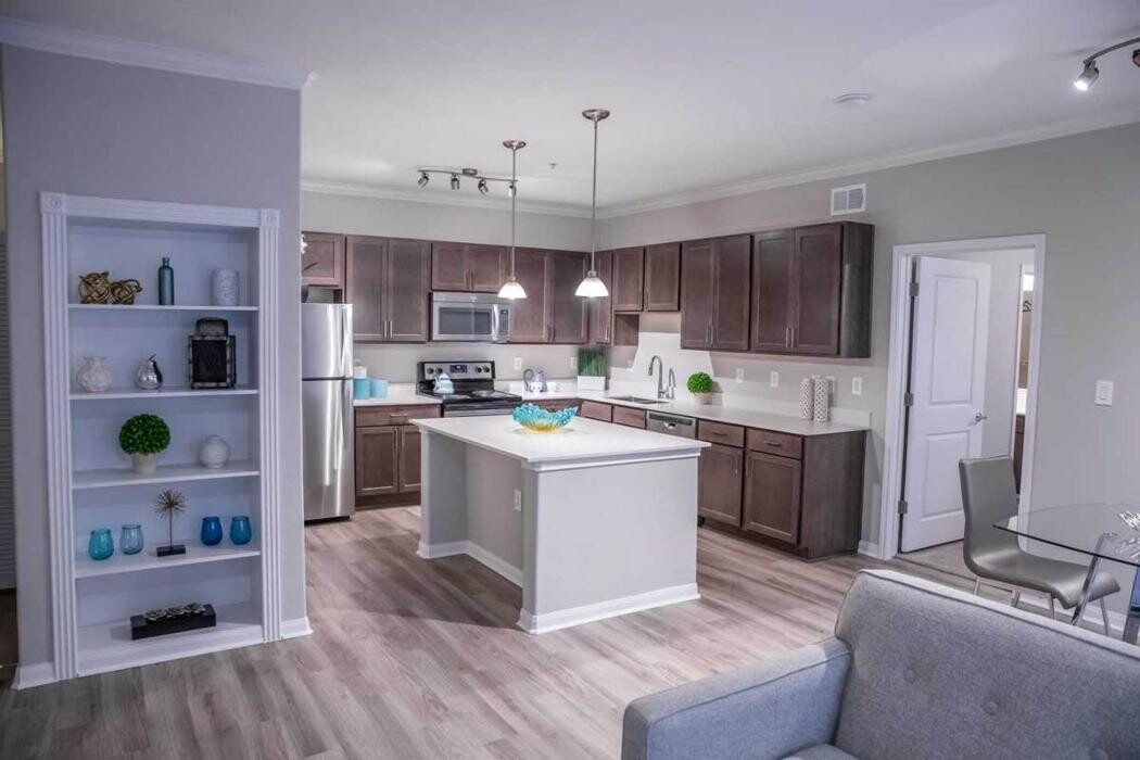 Images Oasis at Piney Point