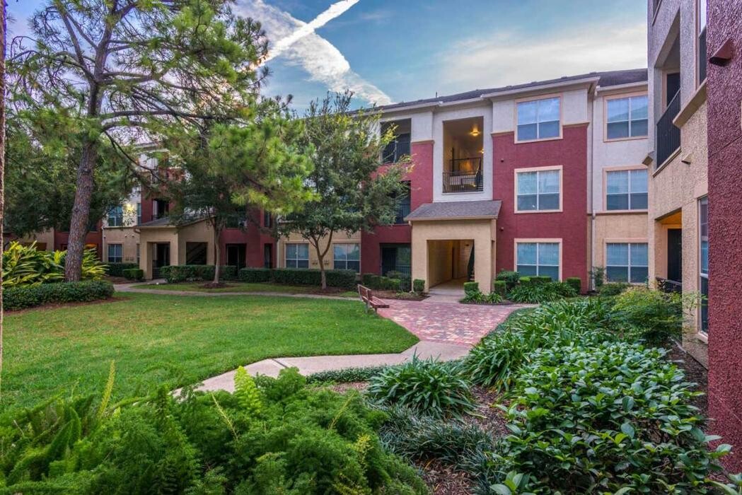 Images Oasis at Piney Point