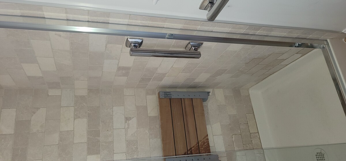 Baumbach Plumbing & Remodeling Services LLC Logo