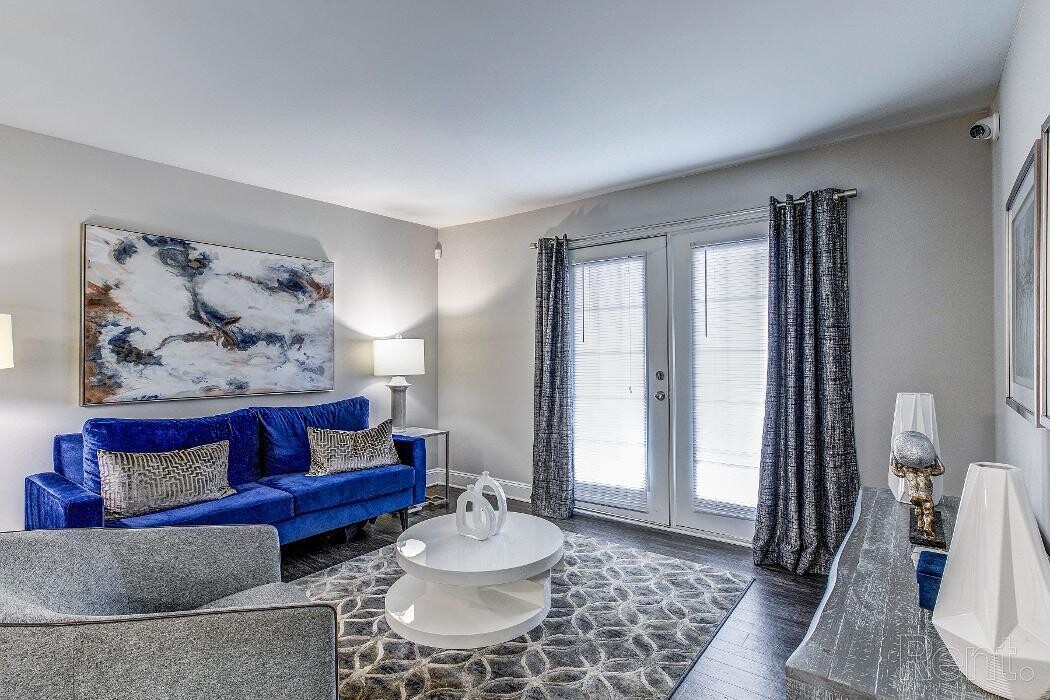 Images Elite at Lakeview