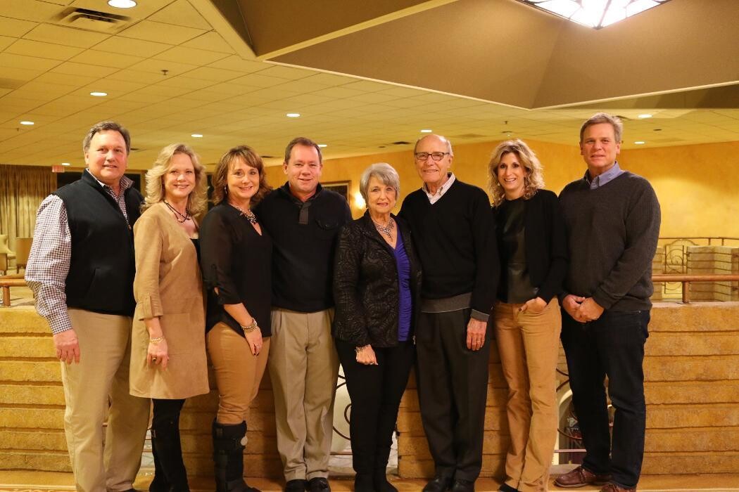 Images McConnell & Associates Corporation