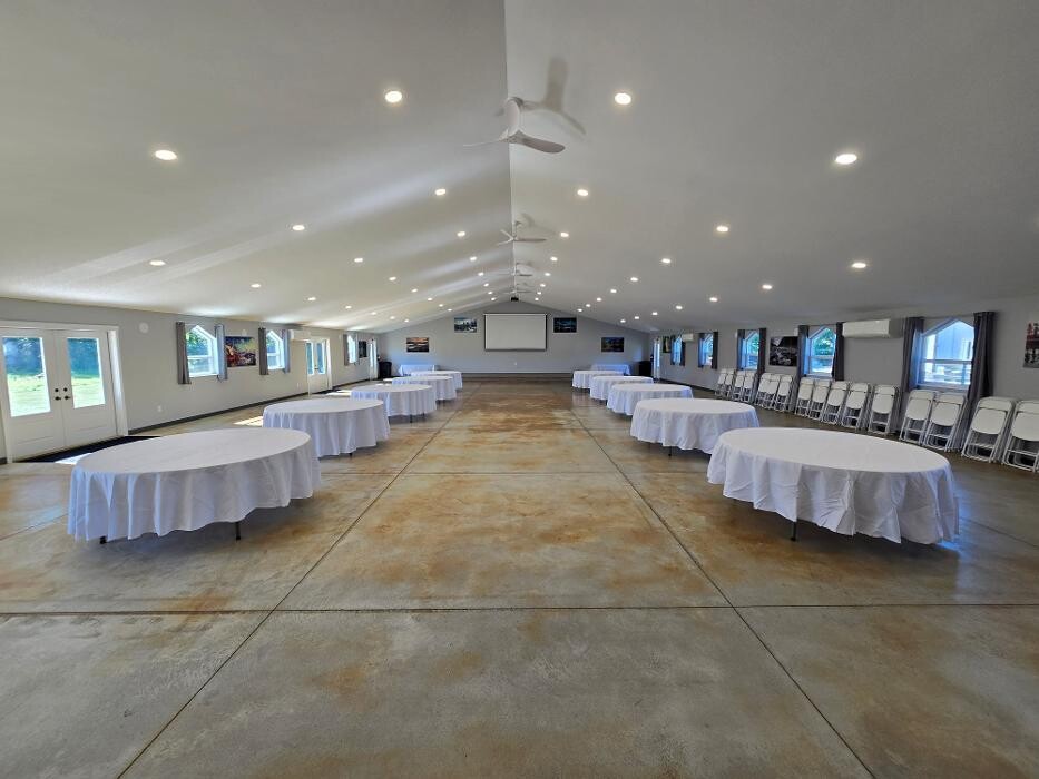 Images Cascade Flats Weddings and Events