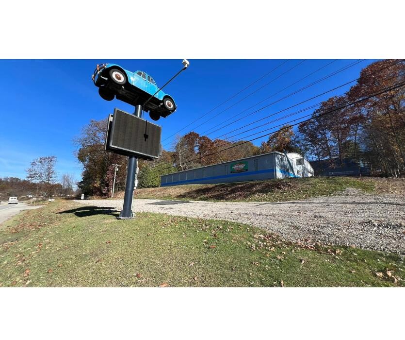 Images Murrysville Auto Sales-66 Custom & Collision