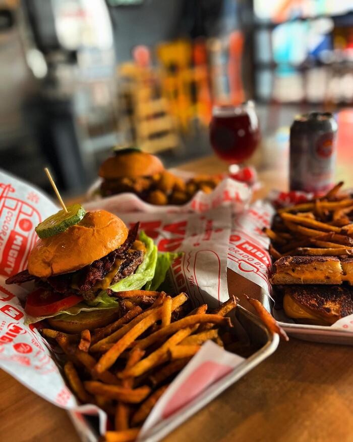 Images The Mighty Colorado Burger