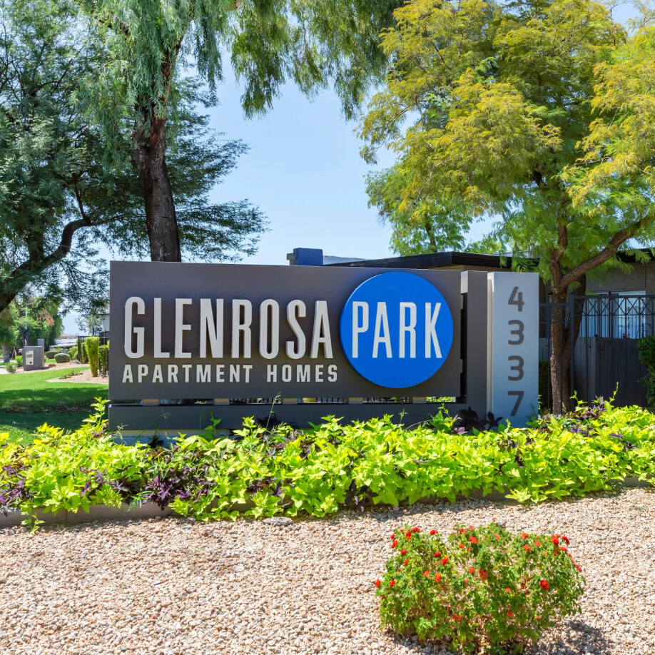 Glenrosa Park Logo