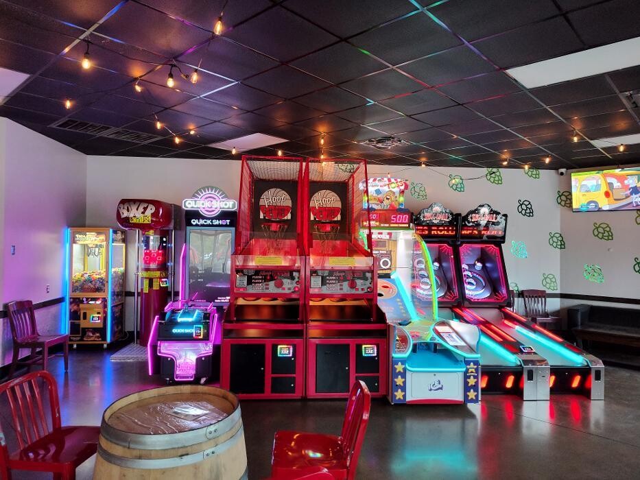Images Intermission Beer Company - Arcade & Brewpub