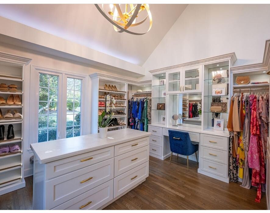 Images Closet Factory (Benton)