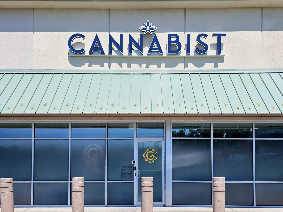 Images Cannabist