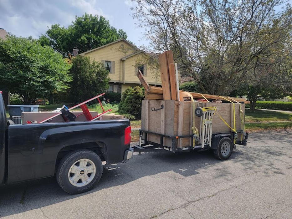 Images Indy Trash Guy