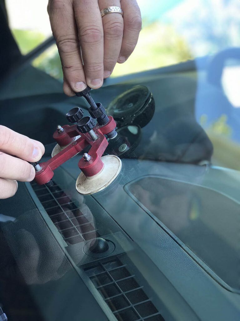 Images American Auto Glass
