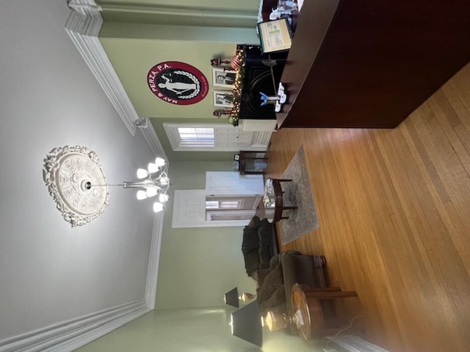 Images May & Perza, P.A.