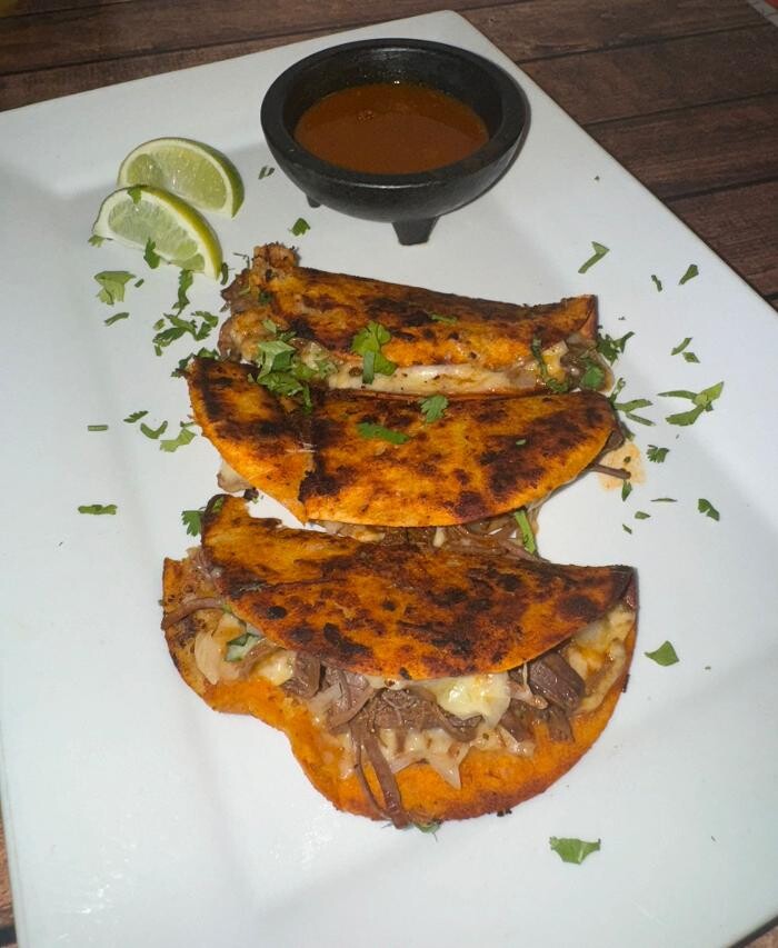 Images La Reyna Xpress