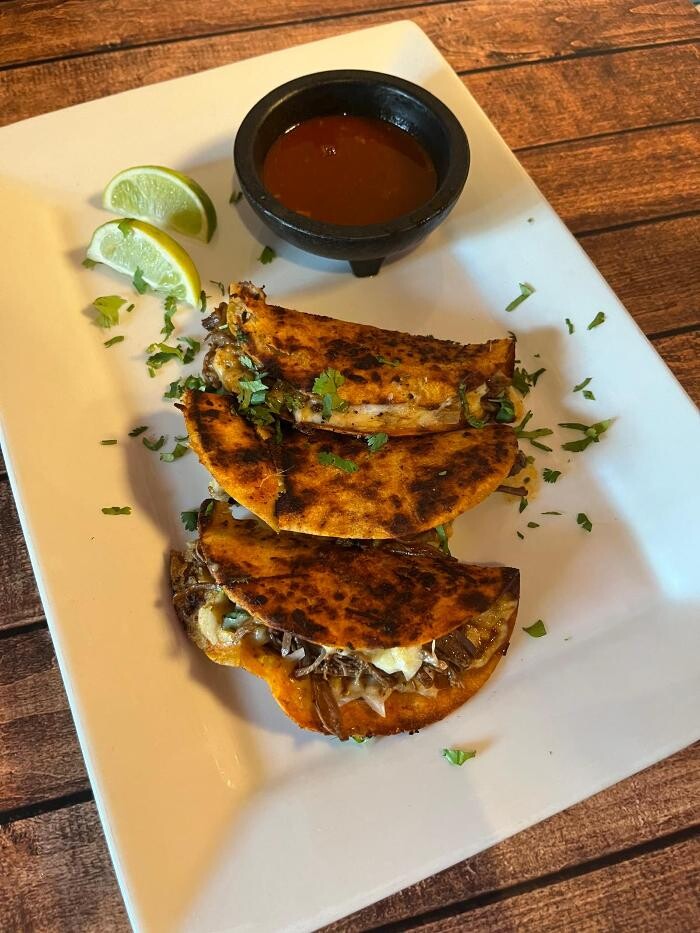 Images La Reyna Xpress