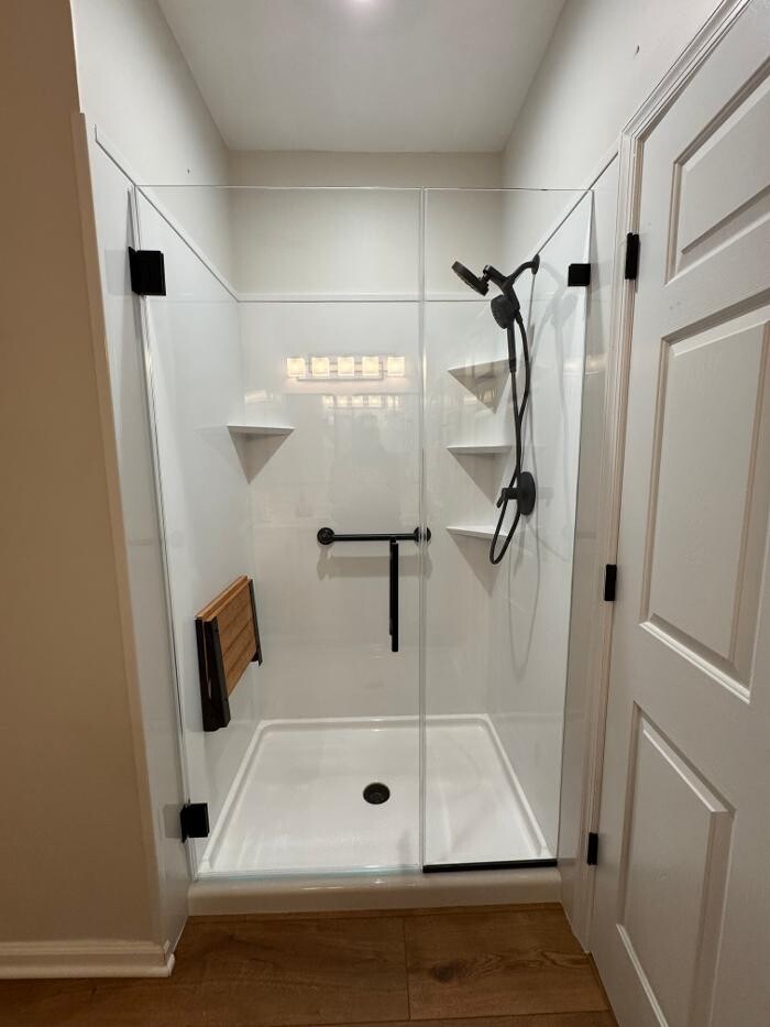 Images J & J Glassworks LLC