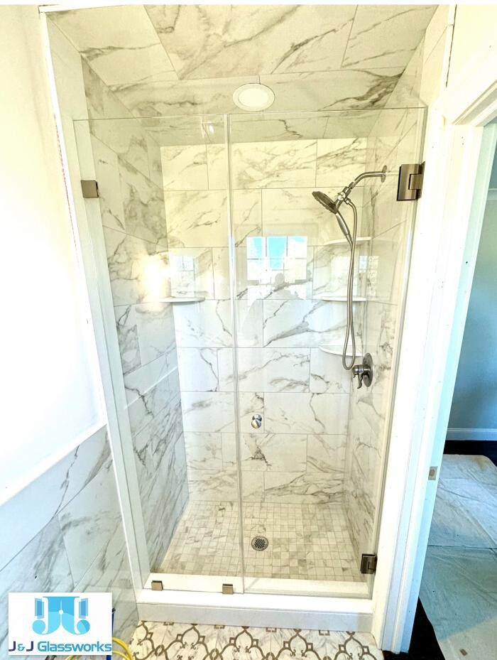 Images J & J Glassworks LLC